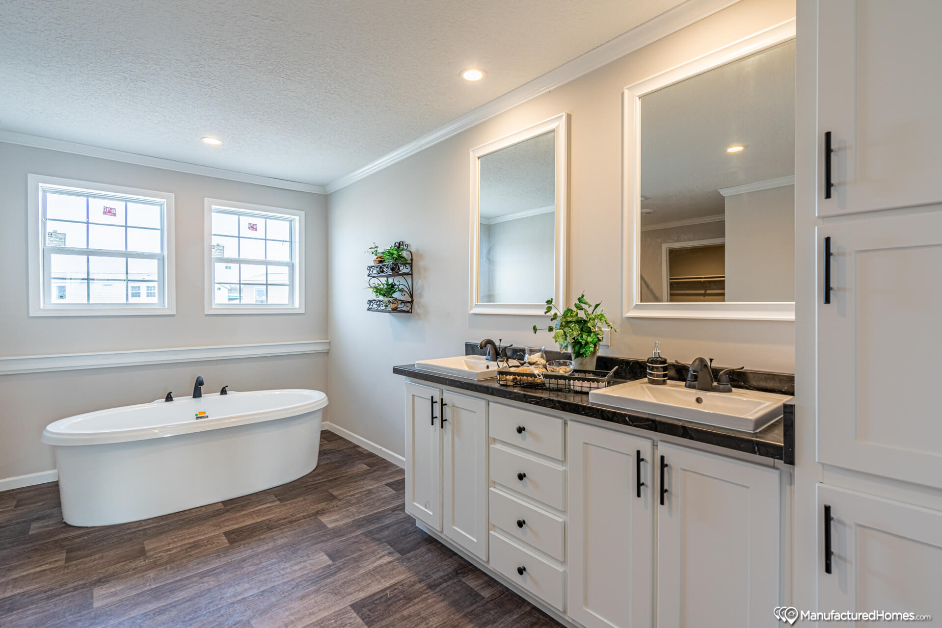 Ascend / The Sydney 3276H42DRS by